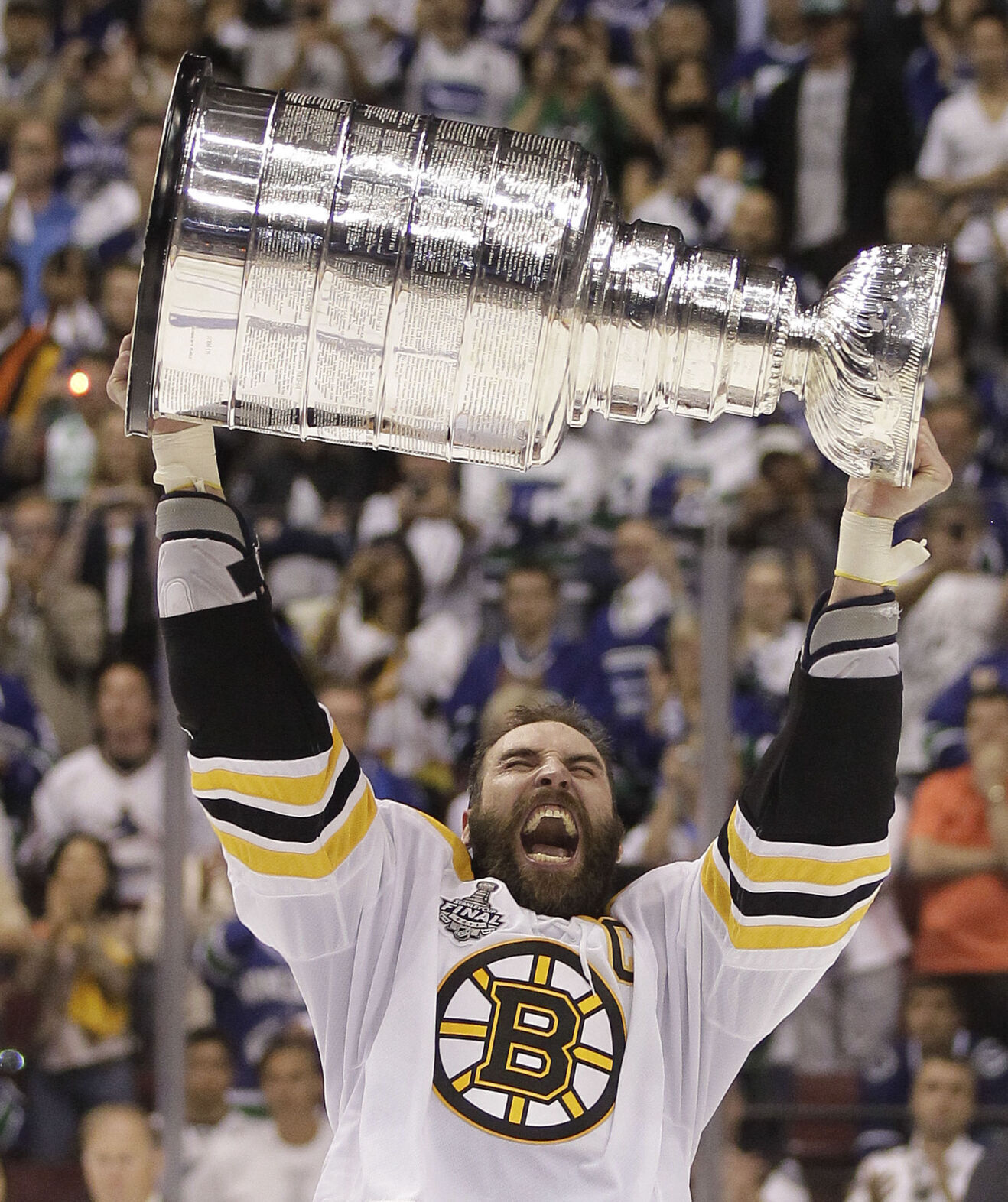 2011: Boston Bruins win Stanley Cup for first time since 1972